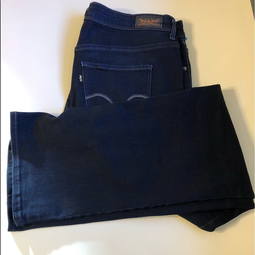 Levis 512 Perfectly shaping